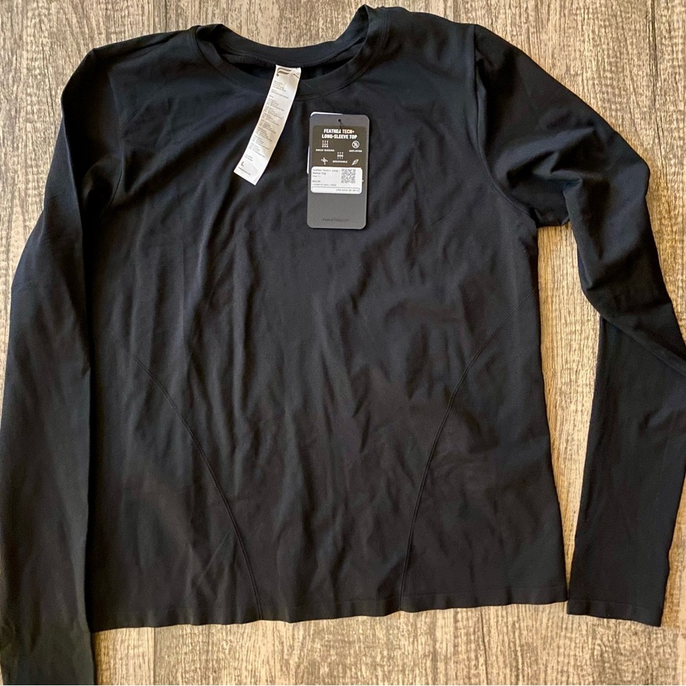 Fabletics Black Long Sleeve Tee